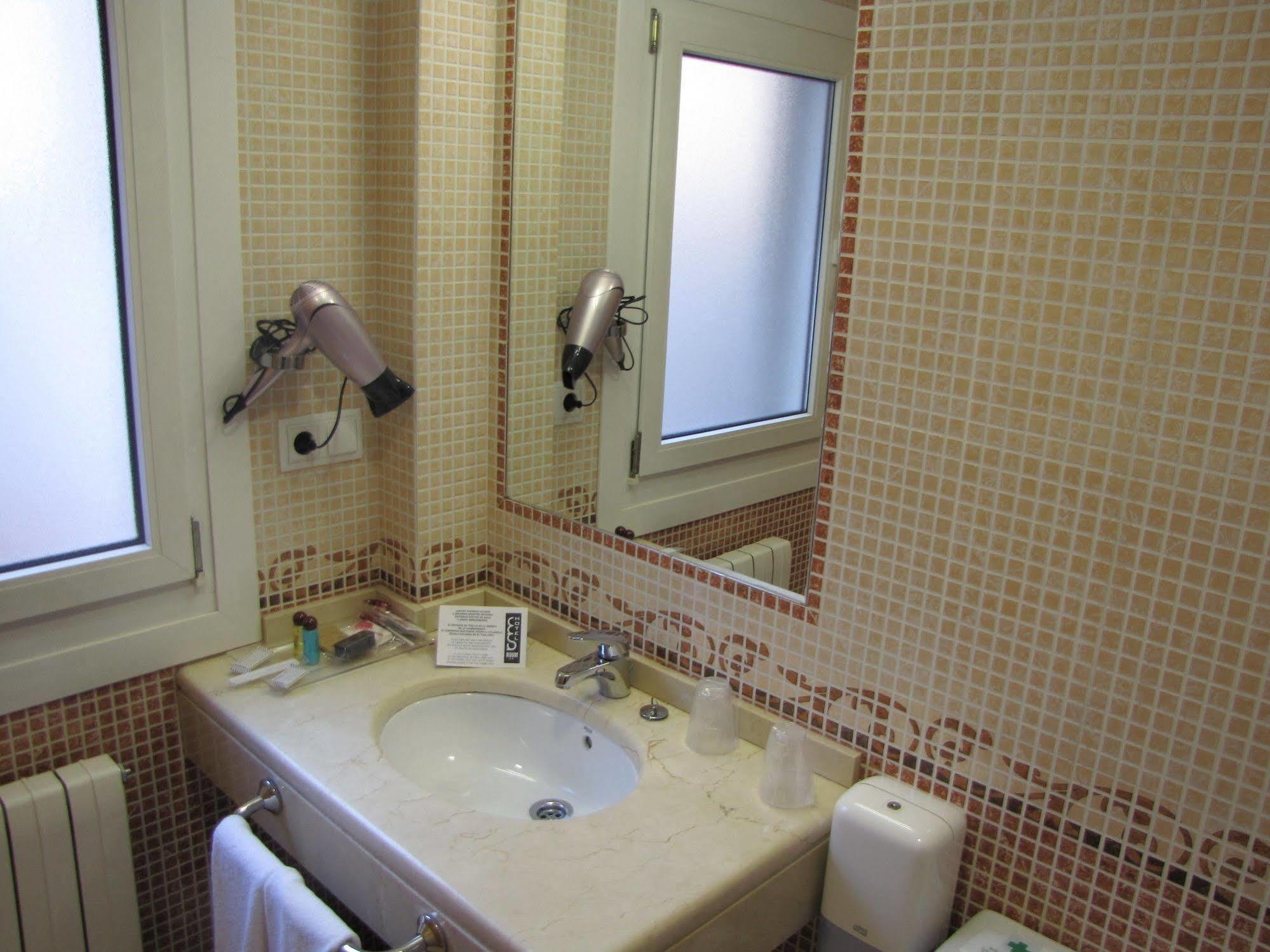 Hotel Room Pontevedra Extérieur photo